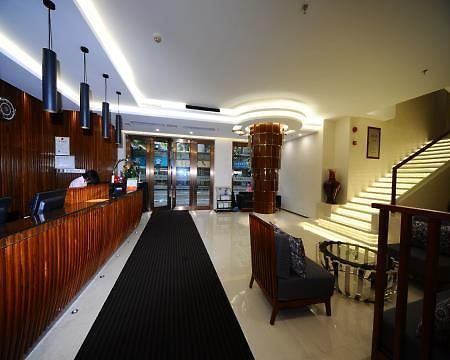 Super 8 Guangzhou Railyway Station Hotel Exterior photo