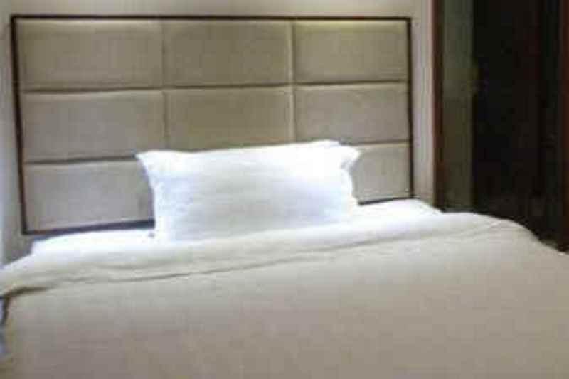 Super 8 Guangzhou Railyway Station Hotel Exterior photo